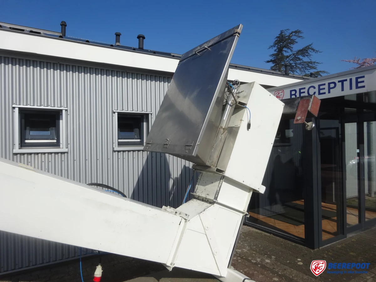 Bekerelevator